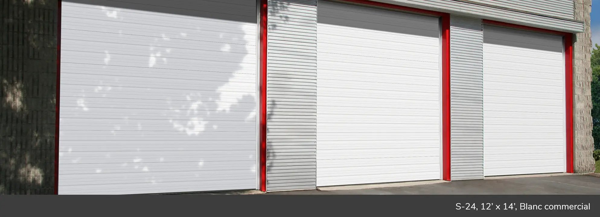S-24, 12’ x 14’, Blanc commercial